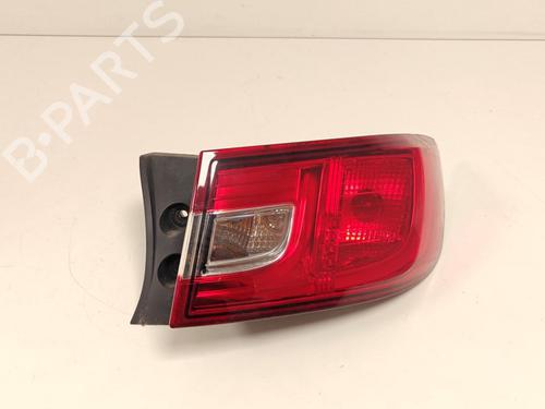 right-taillight-renault-clio-iv-bh_-2012-2013-2014-2015-2016-2017-2018-2019-2020-2021-33790632 main image