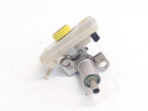 Used Brake master cylinder Brake master cylinder AUDI A4 B6 Avant (8E5) 3.0 quattro (220 hp) 33782274 33782274