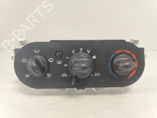 climate-control-renault-twingo-ii-cn0_-2007-33777466 main image