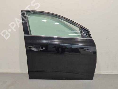 Used Right front door Right front door RENAULT MEGANE IV Hatchback (B9A/M/N_) 1.2 TCe 130 (B9MR) (130 hp) 39994665 39994665
