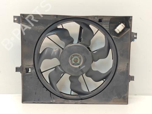 Used Radiator fan Radiator fan HYUNDAI ix20 (JC) 1.6 (125 hp) 40512838 40512838