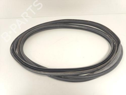 Gummiliste Gummiliste RENAULT CLIO IV Grandtour (KH_) 0.9 TCe 90 (90 hp) 33786138 33786138