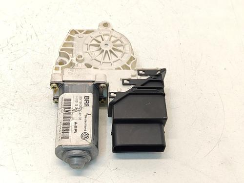Used Electronic module Electronic module VW TOURAN (1T1, 1T2) 2.0 FSI (150 hp) 39964098 39964098