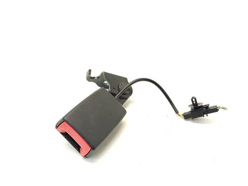 Engate do cinto Engate do cinto VW UP! (121, 122, BL1, BL2, BL3, 123) 1.0 (60 hp) 36515997 36515997
