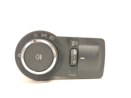 Used Headlight switch Headlight switch OPEL KARL (C16) 1.0 (75 hp) 33790324 33790324