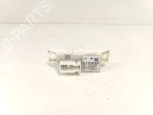 Used Lights ECU Lights ECU MERCEDES-BENZ CLA Shooting Brake (X117) CLA 200 CDI / d (117.908) (136 hp) 33788178 33788178