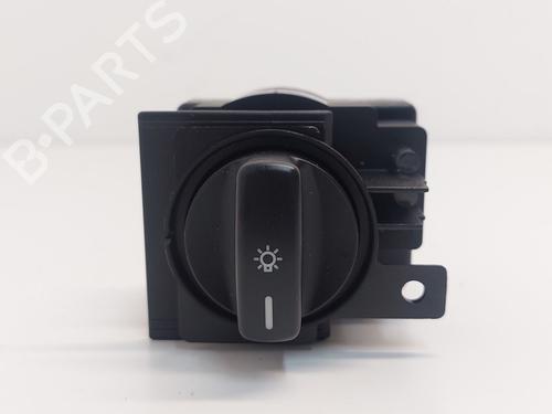 Used Headlight switch Headlight switch MERCEDES-BENZ B-CLASS Sports Tourer (W245) B 170 (245.232) (116 hp) 33782039 33782039