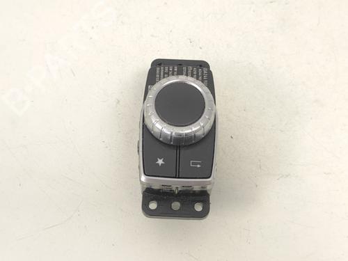 Used Control unit Control unit MERCEDES-BENZ CLA Shooting Brake (X117) CLA 200 CDI / d (117.908) (136 hp) 33788222 33788222