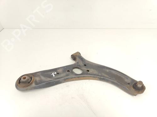 Used Right front suspension arm Right front suspension arm KIA RIO III (UB) 1.25 CVVT (86 hp) 33777247 33777247