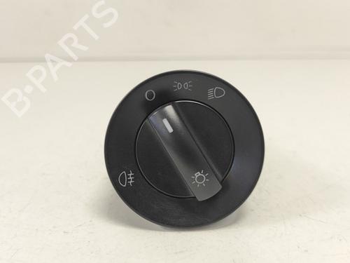 Used Headlight switch Headlight switch VW POLO IV (9N_, 9A_) 1.2 12V (64 hp) 33777614 33777614