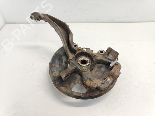 Used Right front steering knuckle Right front steering knuckle LAND ROVER RANGE ROVER SPORT I (L320) 2.7 D 4x4 (190 hp) 33782896 33782896