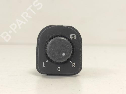 Used Mirror switch Mirror switch VW GOLF V (1K1) 1.6 (102 hp) 33788490 33788490