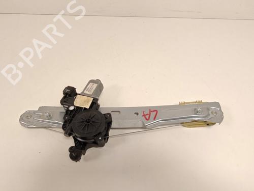 Elevador vidro trás esquerdo Elevador vidro trás esquerdo FORD C-MAX II (DXA/CB7, DXA/CEU) 1.0 EcoBoost (125 hp) 33790724 33790724
