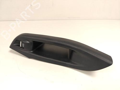 switch-ford-focus-iii-turnier-2010-2011-2012-2013-2014-2015-2016-2017-2018-2019-2020-33789295 main image