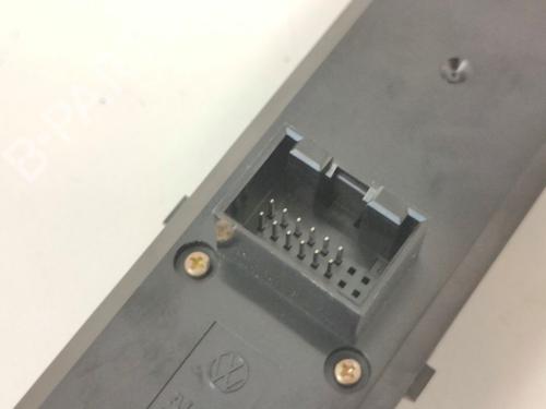 Switch VW PHAETON (3D1, 3D2, 3D3, 3D4, 3D6, 3D7, 3D8, 3D9) 3.2 V6 | BP33785731I30 - Image 4
