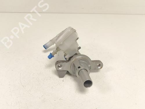 brake-master-cylinder-ford-fiesta-vi-cb1-ccn-2008-33787332 main image