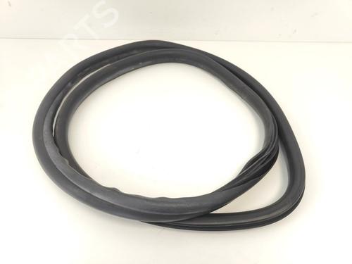 Used Rubber door seal Rubber door seal VOLVO V60 I (155) 2.0 T (203 hp) 33785995 33785995