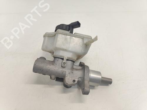 brake-master-cylinder-vw-golf-vi-5k1-2008-2009-2010-2011-2012-2013-2014-33783564 main image