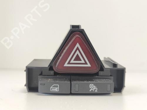 Used Warning switch Warning switch OPEL CORSA D (S07) 1.0 (L08, L68) (60 hp) 33785267 33785267