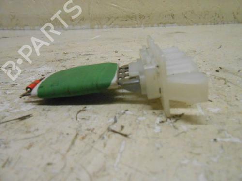 Used Heater resistor Heater resistor PEUGEOT 107 (PM_, PN_) 1.0 (68 hp) 33778375 33778375