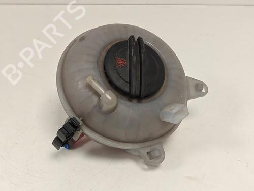 Ekpansionstank Ekpansionstank SKODA OCTAVIA III Combi (5E5, 5E6) 1.2 TSI (105 hp) 33791138 33791138