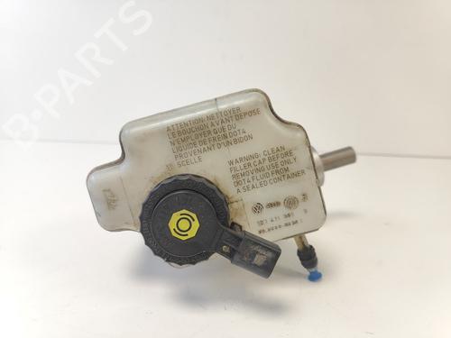 Brake master cylinder VW GOLF VI (5K1) 1.4 TSI | BP33784615M77 - Image 4