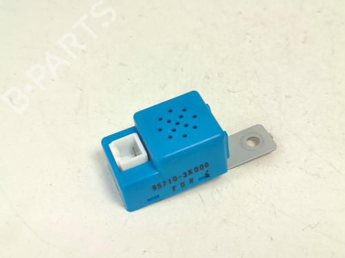 Used Horn Horn HYUNDAI ix35 (LM, EL, ELH) 2.0 (163 hp) 33787562 33787562