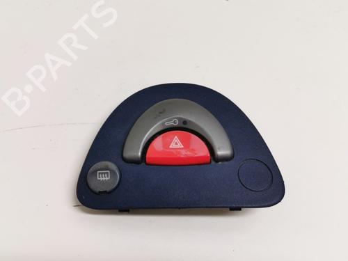 Used Warning switch Warning switch SMART CITY-COUPE (450) 0.6 (S1CLA1, 450.341) (55 hp) 33779039 33779039