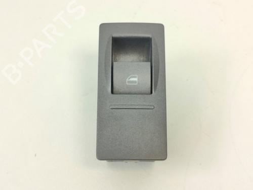 Used Switch Switch VW PHAETON (3D1, 3D2, 3D3, 3D4, 3D6, 3D7, 3D8, 3D9) 3.2 V6 (241 hp) 33785732 33785732