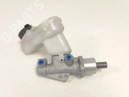 Used Brake master cylinder Brake master cylinder RENAULT TWINGO II (CN0_) 1.2 (CN0D) (58 hp) 33777442 33777442