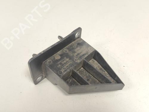 Frontfangerbrakett Frontfangerbrakett RENAULT ZOE Hatchback Van (BFM_) Electric (BFME) (92 hp) 33776628 33776628