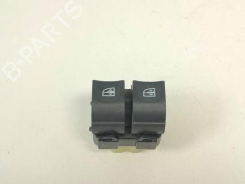 Used Switch Switch RENAULT CLIO IV Grandtour (KH_) 0.9 TCe 90 (90 hp) 33786149 33786149
