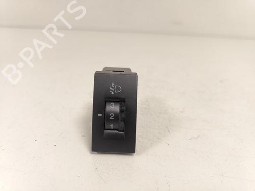 Used Switch Switch HYUNDAI COUPE II (GK) 2.0 GLS (143 hp) 33777471 33777471