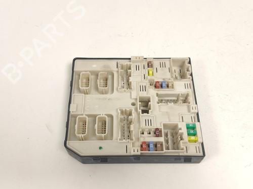 Used Fuse box Fuse box RENAULT ZOE Hatchback Van (BFM_) Electric (BFME) (92 hp) 33776634 33776634