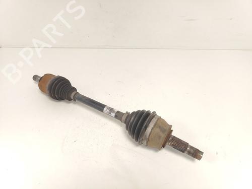 Used Left front driveshaft Left front driveshaft OPEL CORSA E (X15) 1.3 CDTI (08, 68) (95 hp) 33777658 33777658
