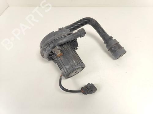 Used Secondary air pump Secondary air pump VW PHAETON (3D1, 3D2, 3D3, 3D4, 3D6, 3D7, 3D8, 3D9) 3.2 V6 (241 hp) 33785753 33785753