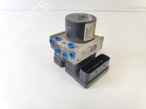 Used ABS pump ABS pump RENAULT TWINGO II (CN0_) 1.2 16V (CN0K, CN0V, CN0A) (76 hp) 33776372 33776372