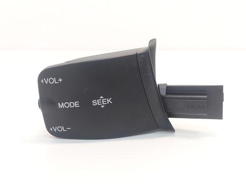 Used Steering wheel controls Steering wheel controls FORD FOCUS II Turnier (DA_, FFS, DS) 1.4 (80 hp) 33774824 33774824