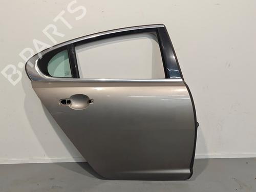 Puerta trasera derecha Puerta trasera derecha 39210363 39210363