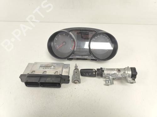 Used Switch Switch VW POLO V (6R1, 6C1) 1.0 (60 hp) 33787368 33787368