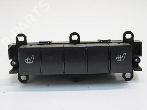 switch-mercedes-benz-a-class-w169-2004-2005-2006-2007-2008-2009-2010-2011-2012-33781639 main image