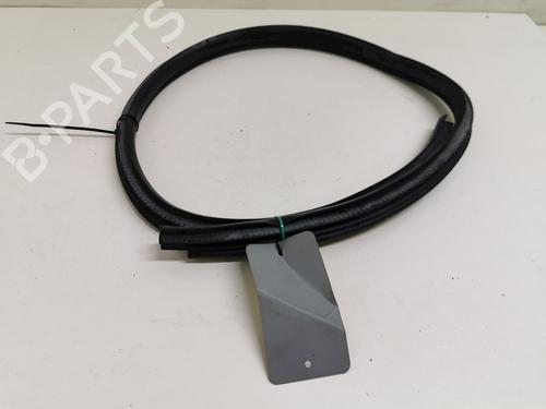 Gummiliste Gummiliste SUZUKI SWIFT III (MZ, EZ) 1.3 (RS413, ZC11S) (92 hp) 33778922 33778922