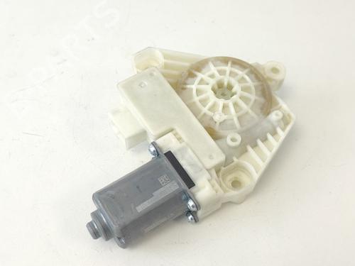 Used Electronic module Electronic module MERCEDES-BENZ E-CLASS (W213) E 220 d (213.004) (194 hp) 33776966 33776966