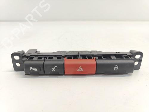 Used Warning switch Warning switch LAND ROVER FREELANDER 2 (L359) 2.2 TD4 4x4 (150 hp) 33784080 33784080