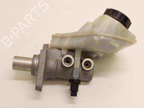 Used Brake master cylinder Brake master cylinder LAND ROVER RANGE ROVER EVOQUE (L538) 2.2 D 4x4 (190 hp) 33774689 33774689