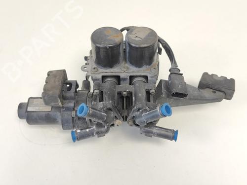 Used Electronic module Electronic module VW PHAETON (3D1, 3D2, 3D3, 3D4, 3D6, 3D7, 3D8, 3D9) 3.2 V6 (241 hp) 33775371 33775371