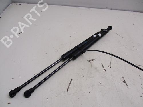 hood-lift-support-bmw-1-e87-2003-2004-2005-2006-2007-2008-2009-2010-2011-2012-2013-33778141 main image