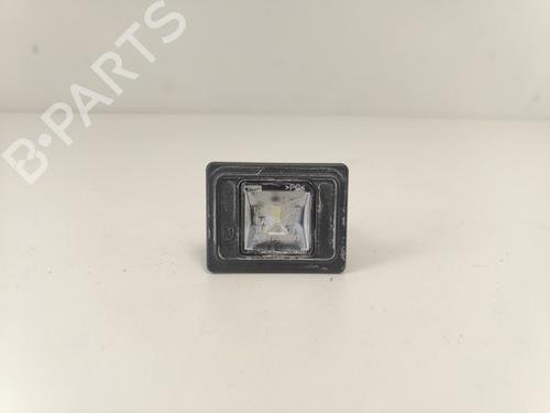 Luz matrícula Luz matrícula MERCEDES-BENZ C-CLASS T-Model (S205) C 220 BlueTEC / d (205.204) (170 hp) 33785935 33785935