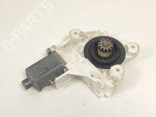 Used Electronic module Electronic module FORD FOCUS C-MAX (DM2) 1.6 (100 hp) 33785947 33785947