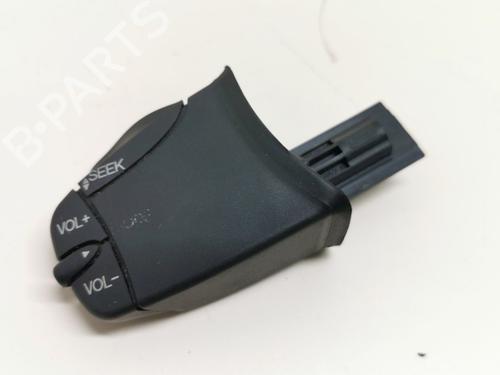 Used Steering wheel controls Steering wheel controls FORD MONDEO III Saloon (B4Y) 2.0 16V (146 hp) 33779601 33779601